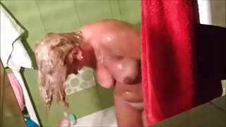 Възбудена жена, коят ...