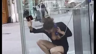 Взе приятелката си к ...