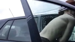 Сериозна дама изсмук ...