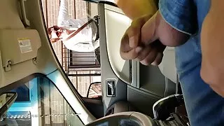 Извитата жена наисти ...