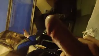 Опитна жена поема се ...